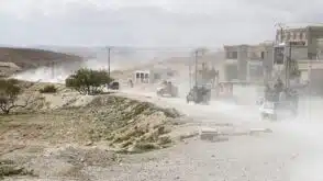 Hezbollah, Syrian regime battle rebels in northeast Lebanon