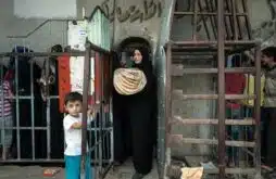 Islamist militants drive Free Syrian Army out of Raqqa